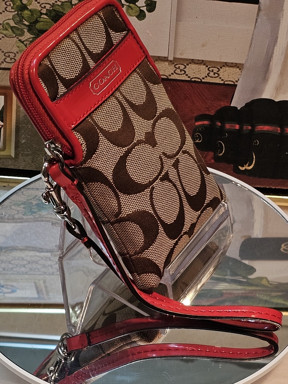 Coach Sutton Khaki Signature Canvas Card Holder/Wrislet - Picture 7 of 15